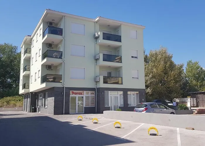 Josipa Appartement *